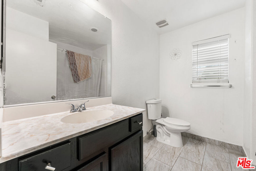 43525 Rucker Street Property Photo 22