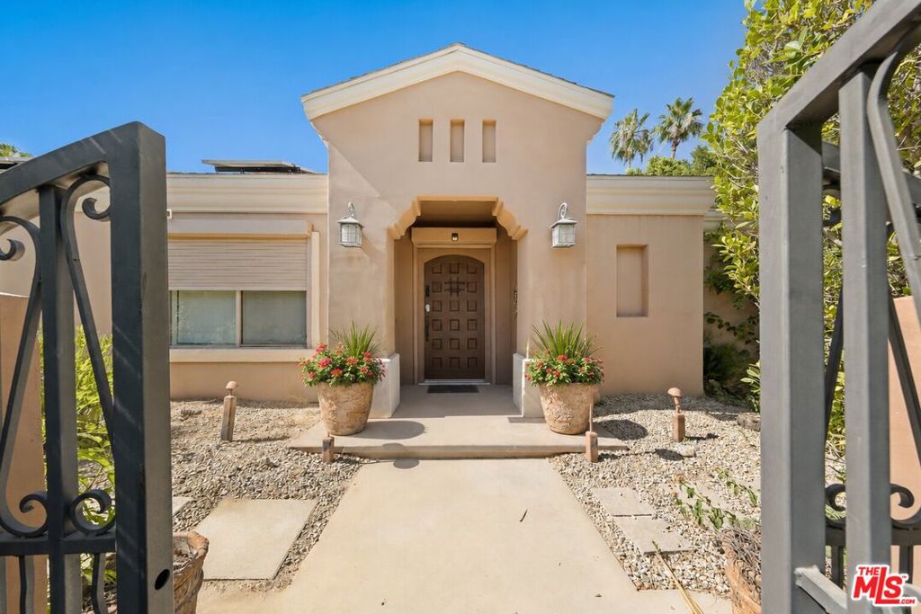 74744 Yucca Tree Drive Property Photo 2