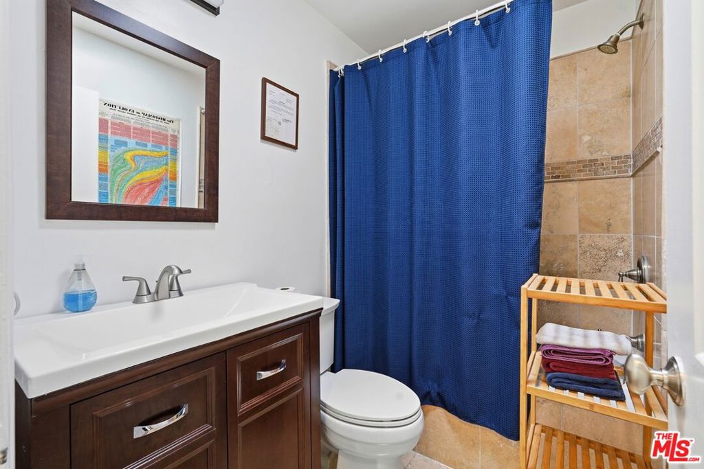940 7th Street 8 Property Photo 13
