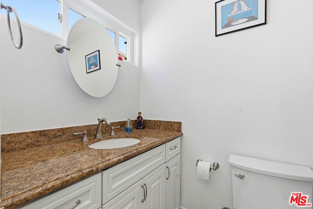940 7th Street 8 Property Photo 16