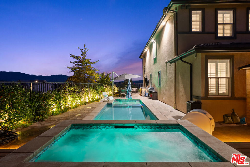 18104 Cyan Way Property Photo 4