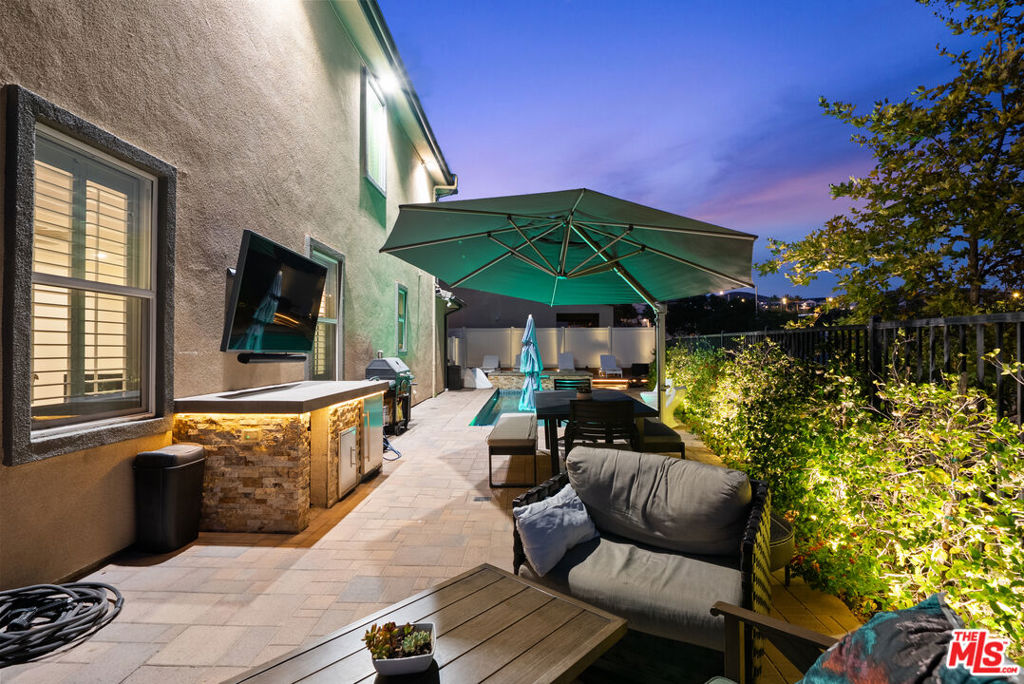 18104 Cyan Way Property Photo 7