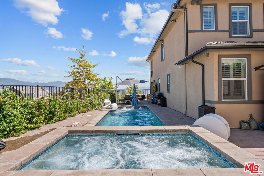 18104 Cyan Way Property Photo 43