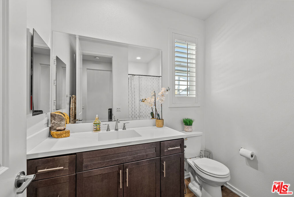 18104 Cyan Way Property Photo 73