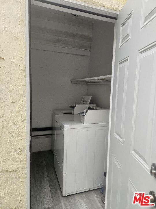 6477 Lexington Avenue Property Photo 11