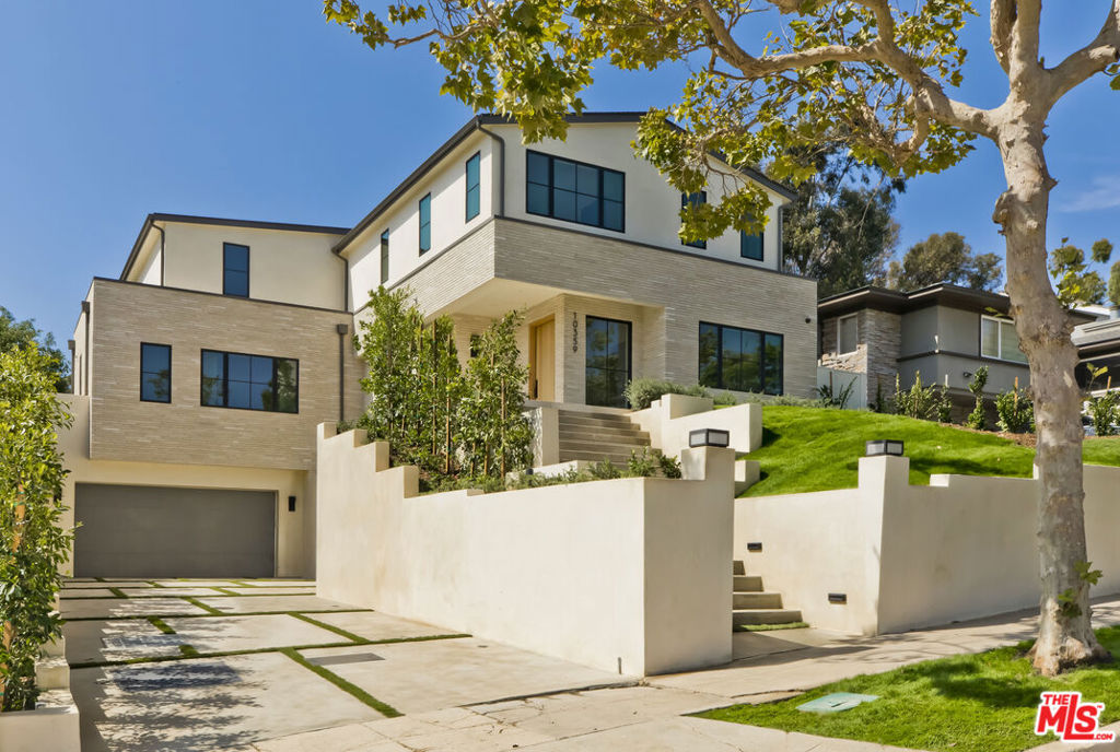 10359 Monte Mar Drive Property Photo 1