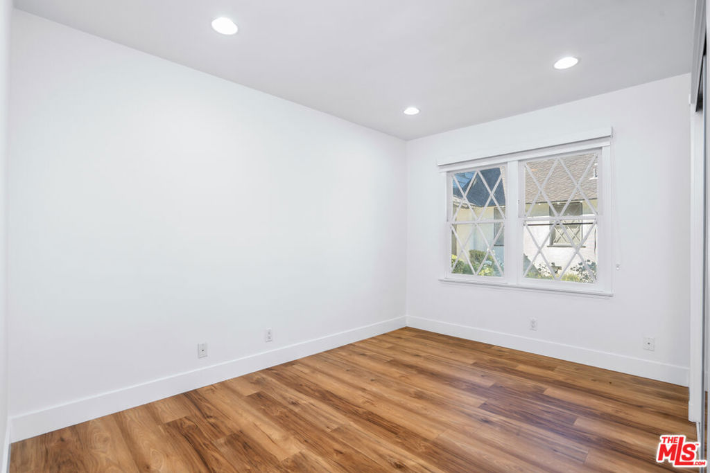 4445 Tujunga Avenue Property Photo 23