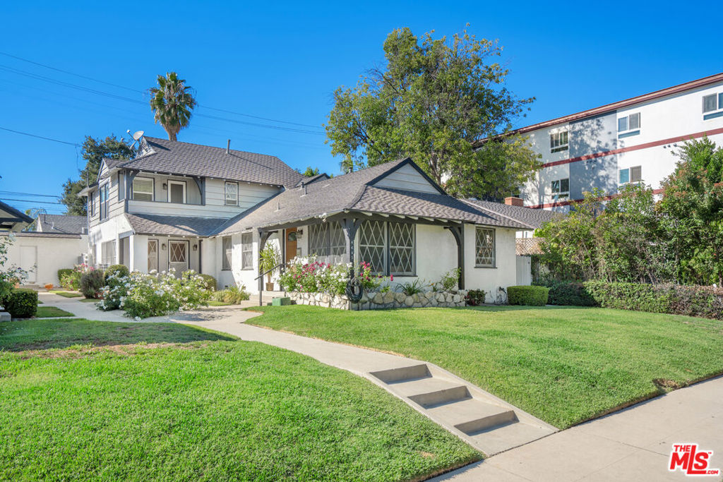 4445 Tujunga Avenue Property Photo 27