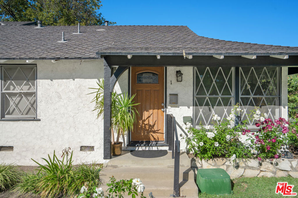 4445 Tujunga Avenue Property Photo 28