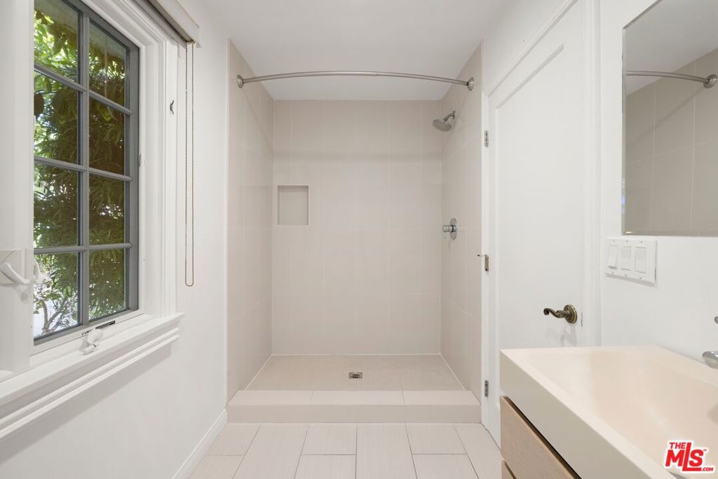 501 Cascada Way Property Photo 12