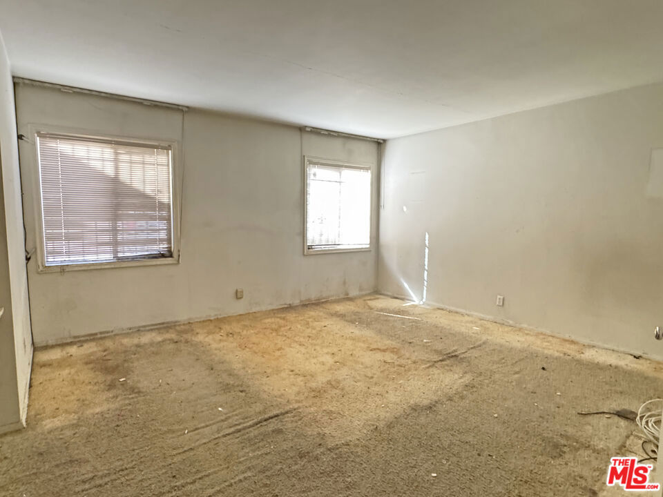 4192 Don Luis Drive Property Photo 8