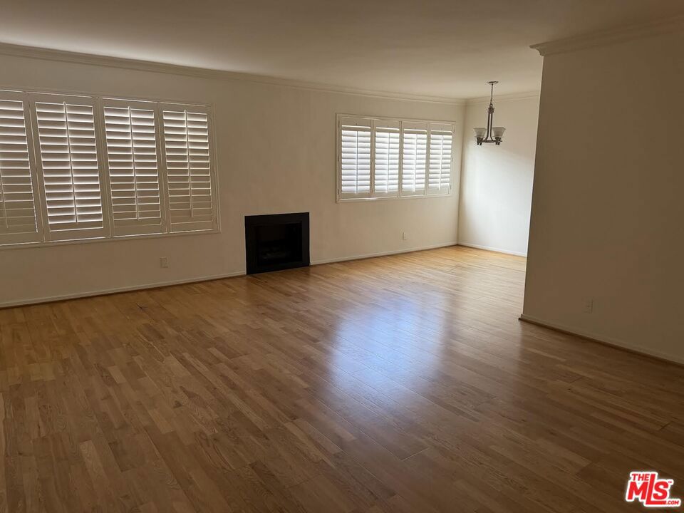 1097 S Bedford Drive 204 Property Photo 22
