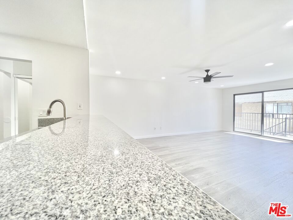 7437 Haskell Avenue Property Photo 6