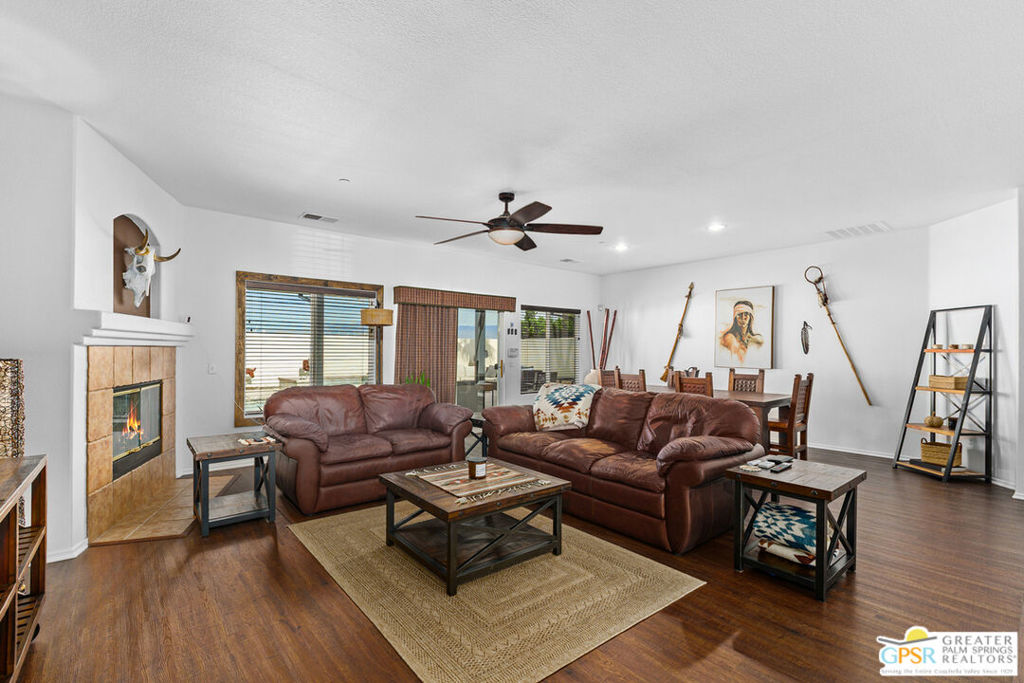 874 Summit Drive Property Photo 12
