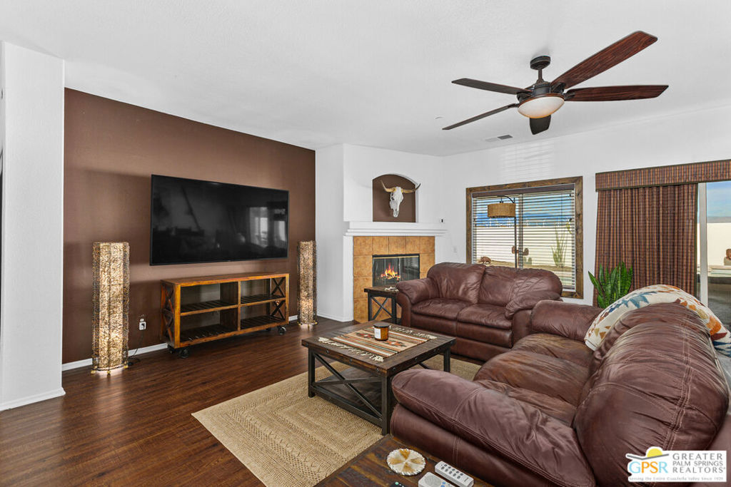 874 Summit Drive Property Photo 13