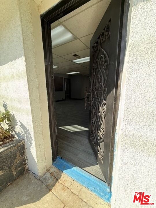 4435 S Santa Fe Avenue Property Photo 2