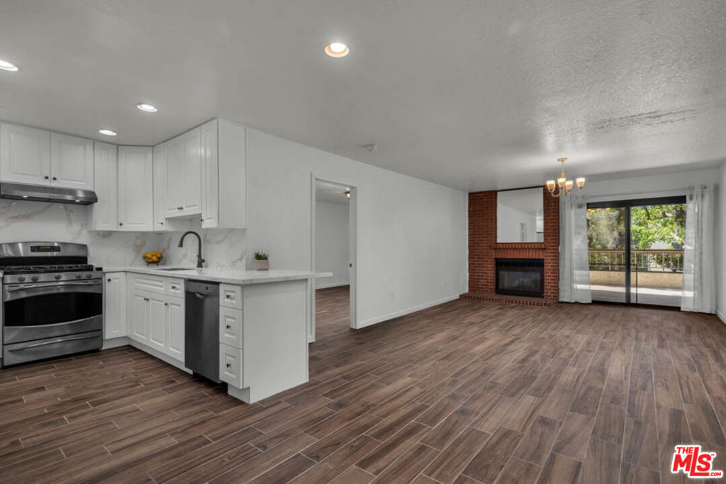 8600 Tuscany Avenue 202 Property Photo 31