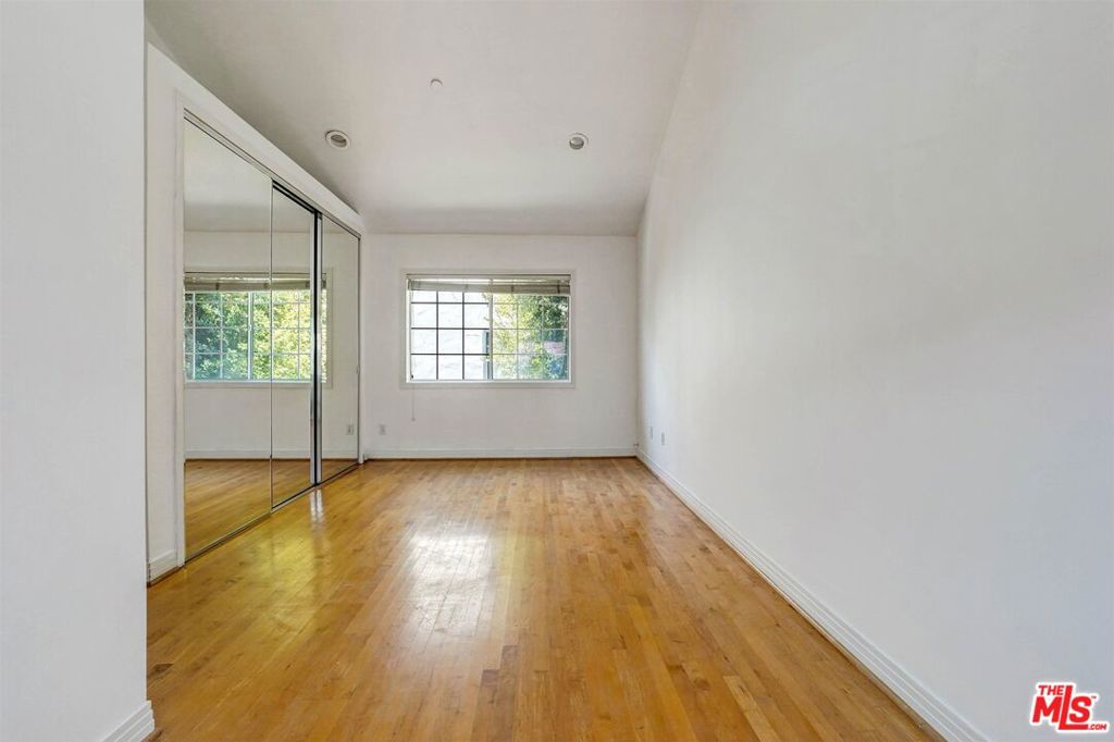 456 1/2 Smithwood Drive Property Photo 25