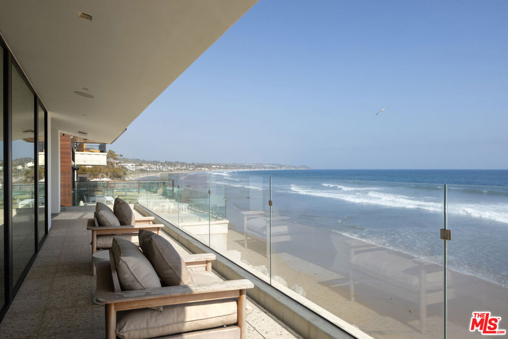 31388 Broad Beach Road Property Photo 12