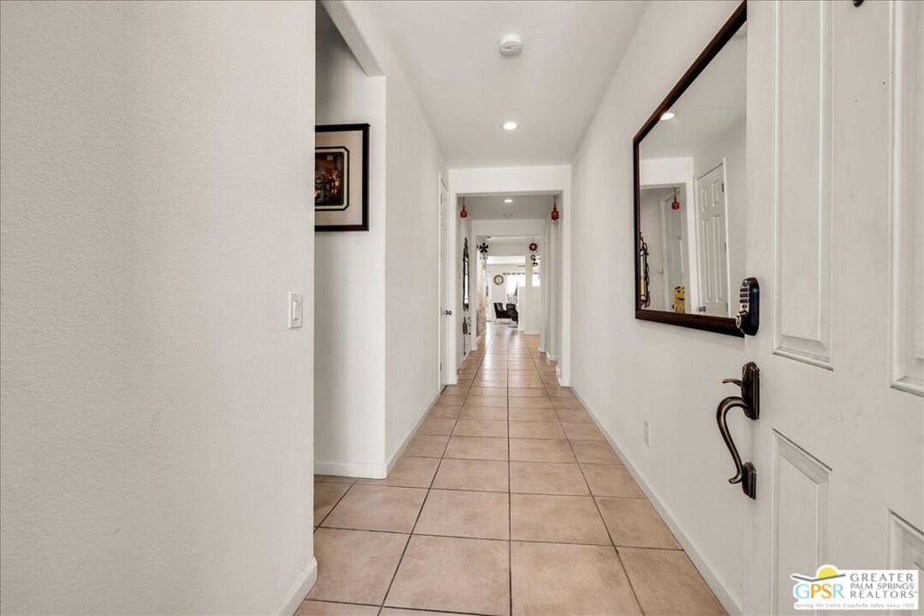 62466 N Starcross Drive Property Photo 9