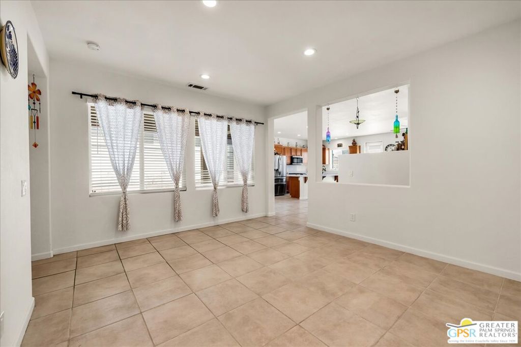 62466 N Starcross Drive Property Photo 17