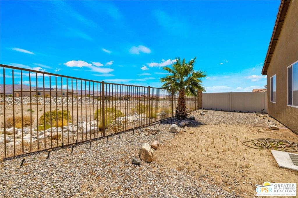 62466 N Starcross Drive Property Photo 34