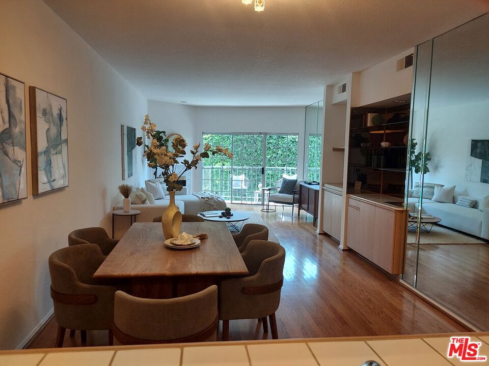 10650 Kinnard Avenue 211 Property Photo 4