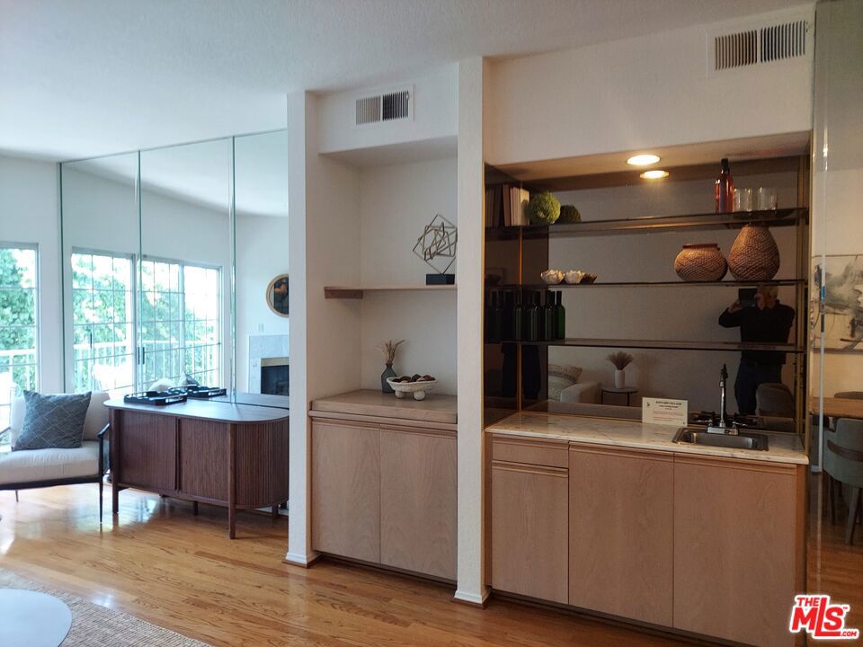 10650 Kinnard Avenue 211 Property Photo 6