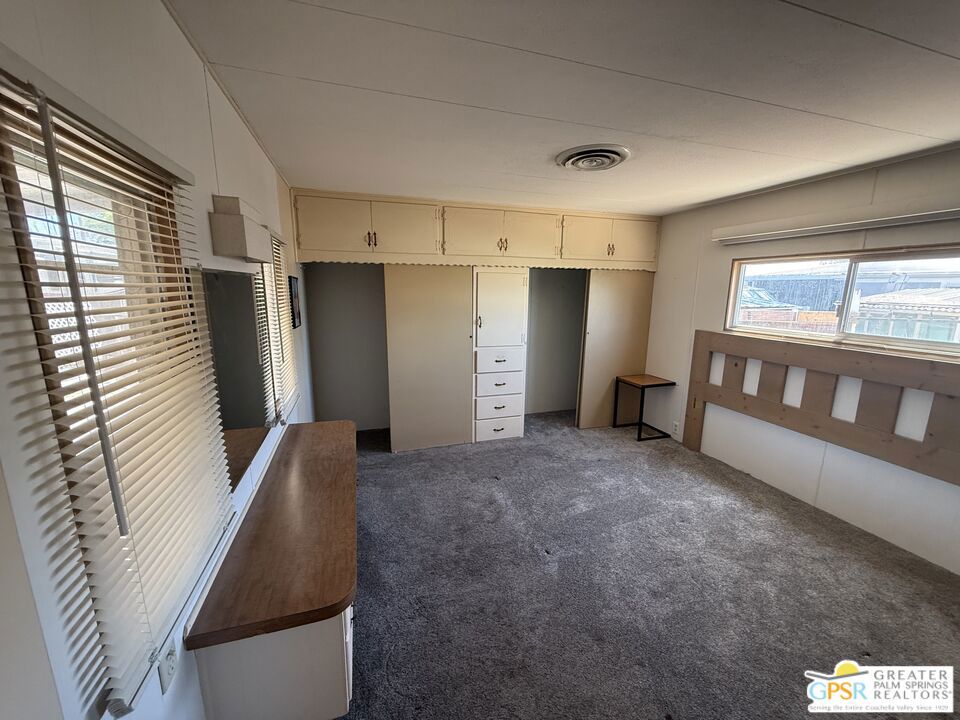 18801 Roberts Road 81 Property Photo 11