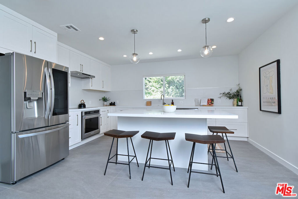 3753 Berry Drive Property Photo 15