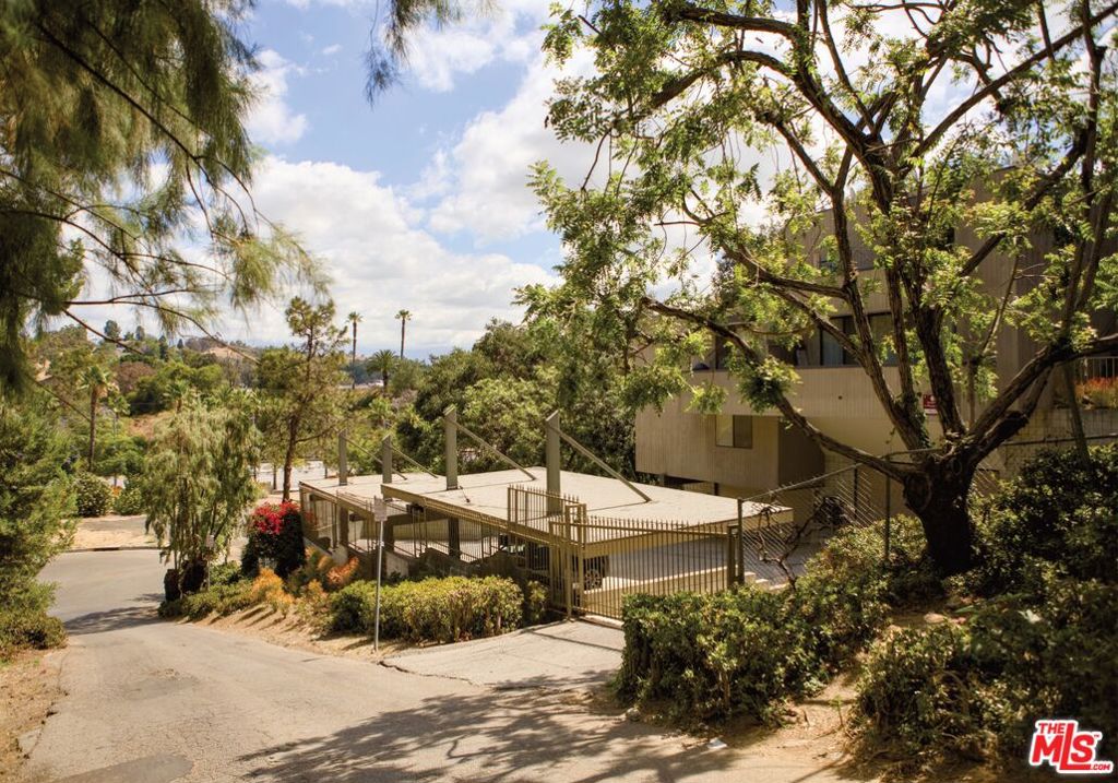 1188 Innes Avenue Property Photo 10