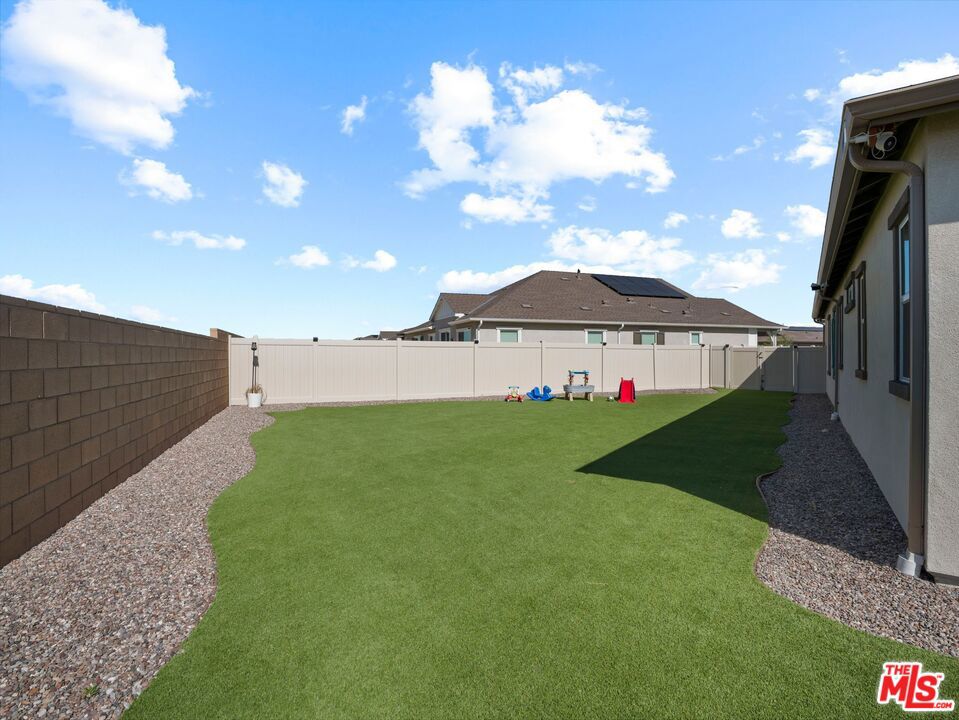 6359 Minford Street Property Photo 21