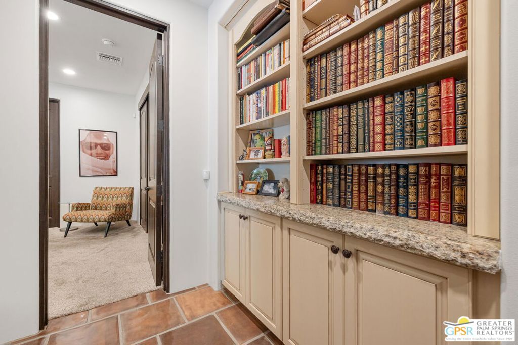 248 E Palo Verde Avenue Property Photo 43