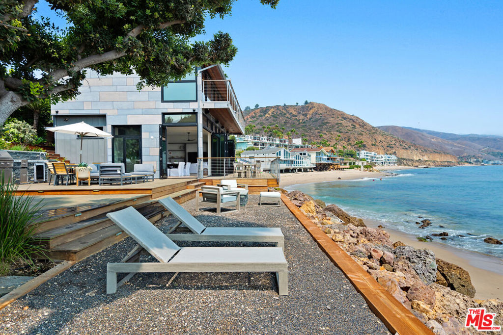 26714 Latigo Shore Drive Property Photo 13