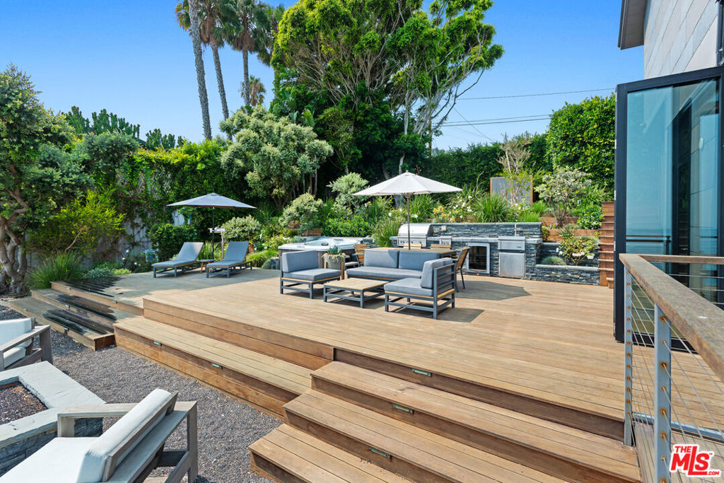 26714 Latigo Shore Drive Property Photo 14