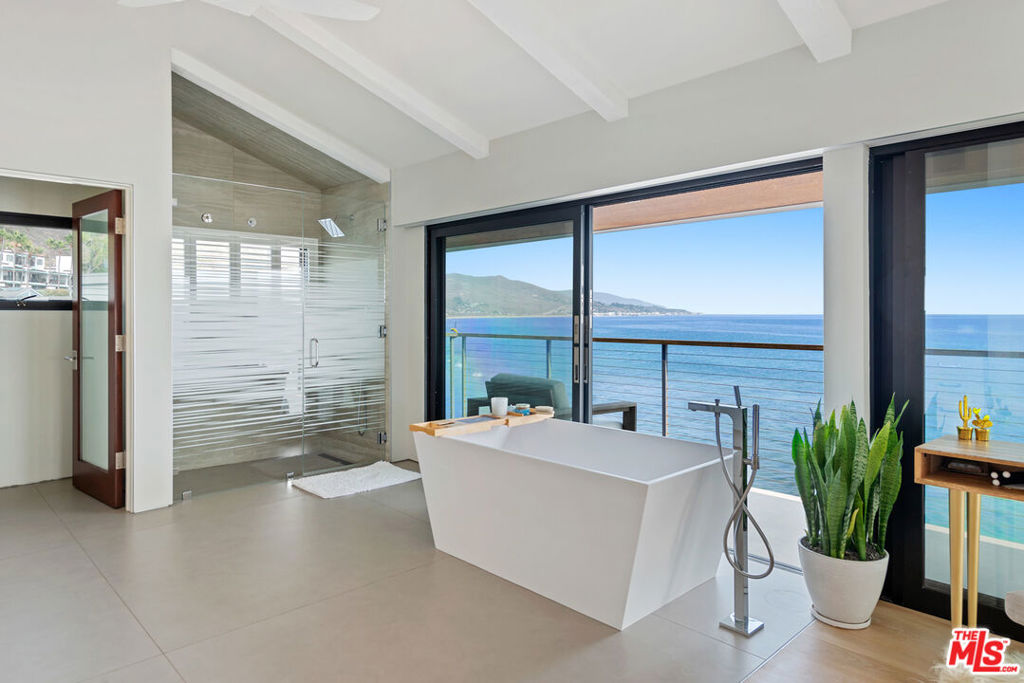 26714 Latigo Shore Drive Property Photo 38