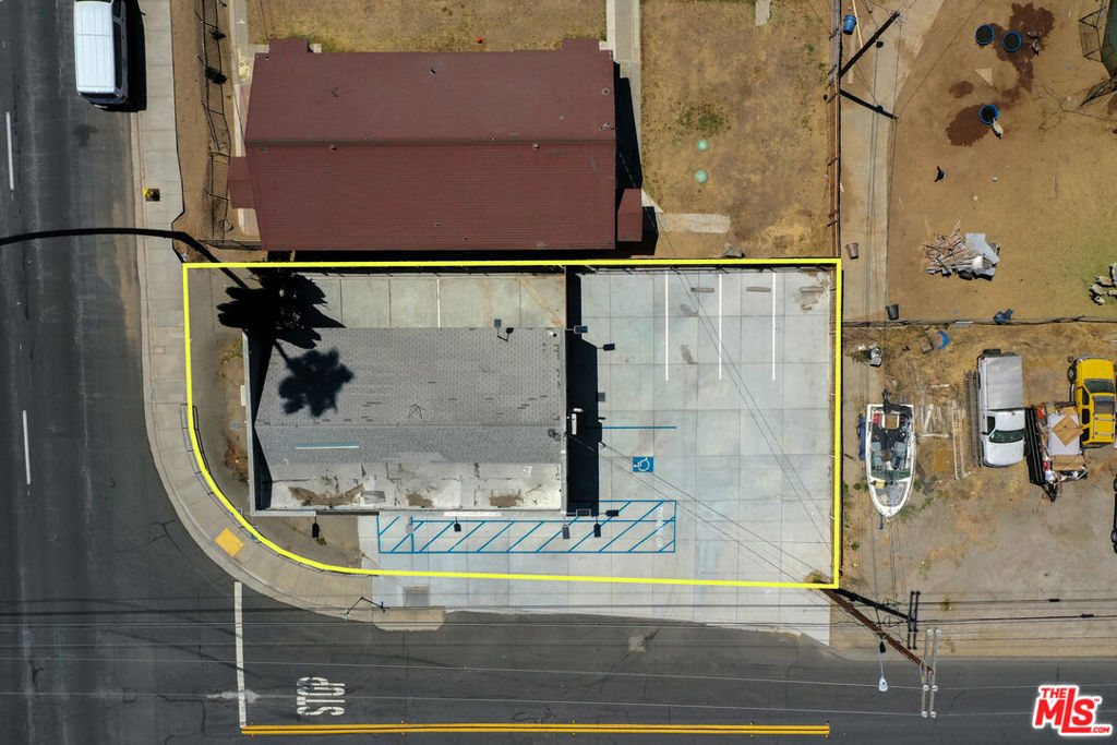 451 Iowa Avenue Property Photo 17