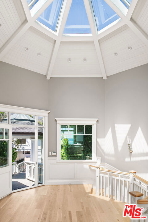 30760 Broad Beach Road Property Photo 8