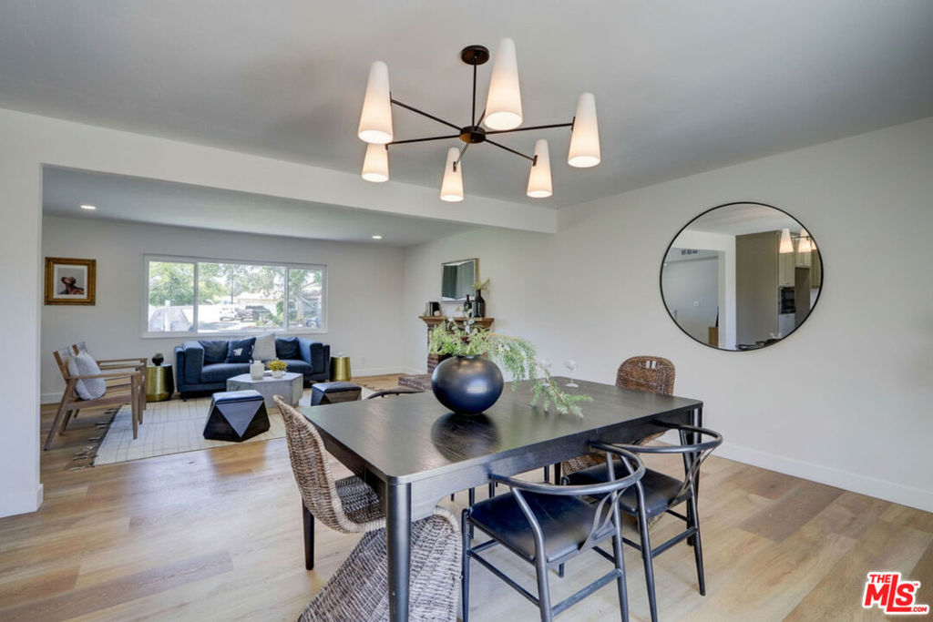 476 Jeanne Court Property Photo 15