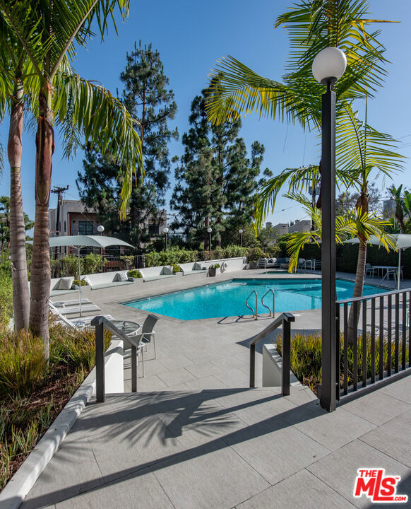 8787 Shoreham Drive 604 Property Photo 7