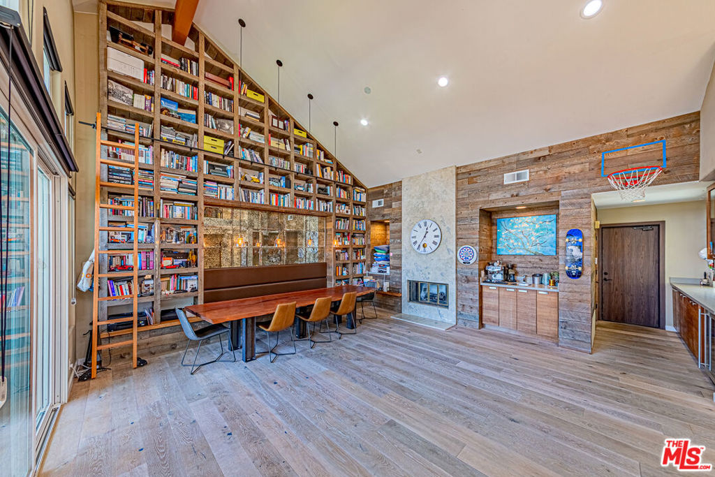 6 Sirius Property Photo 3