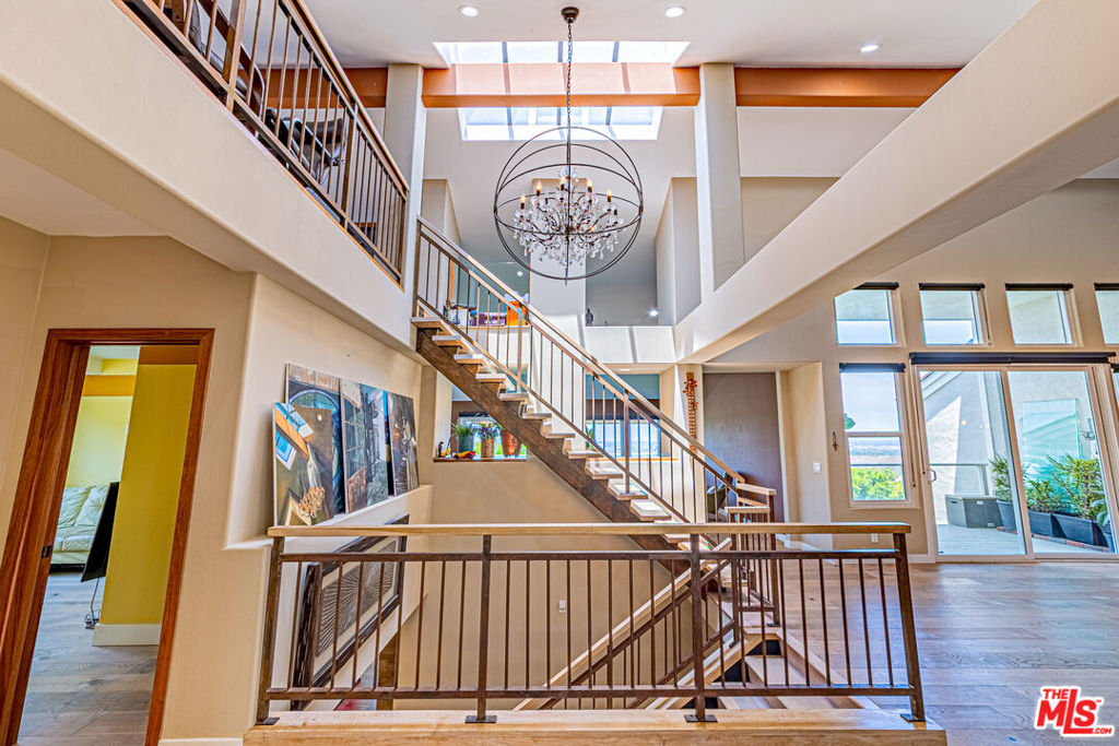6 Sirius Property Photo 4