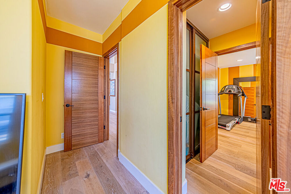 6 Sirius Property Photo 24