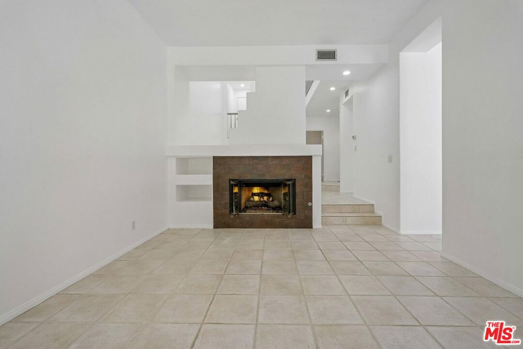 1007 Sunset Oak Circle Property Photo 10