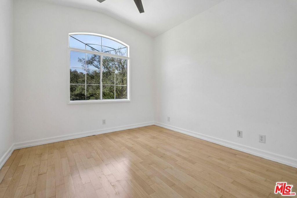 1007 Sunset Oak Circle Property Photo 35