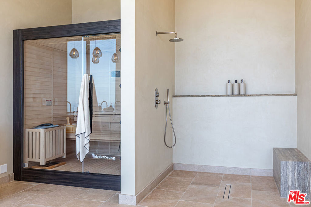 4346 Avenida De La Encinal Property Photo 33