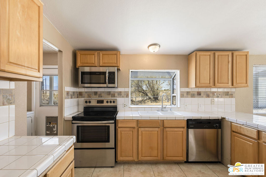 23200 Lamel Road Property Photo 8