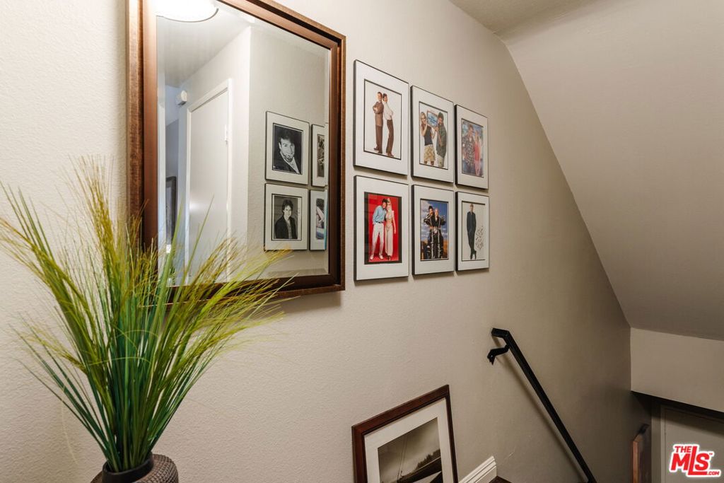 15023 Sherman Way E Property Photo 37