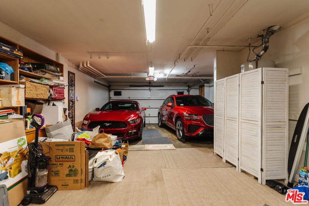 15023 Sherman Way E Property Photo 41