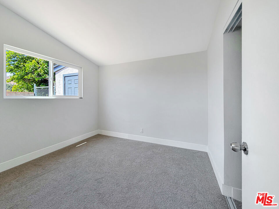 19016 Felbridge Street Property Photo 13